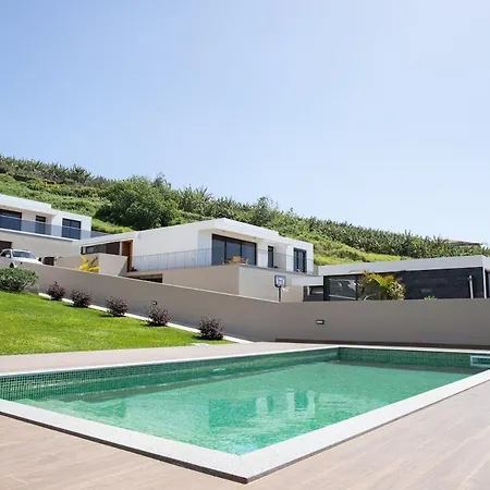Willa Dori's Modern Retreat By Tmlc Funchal (Madeira)