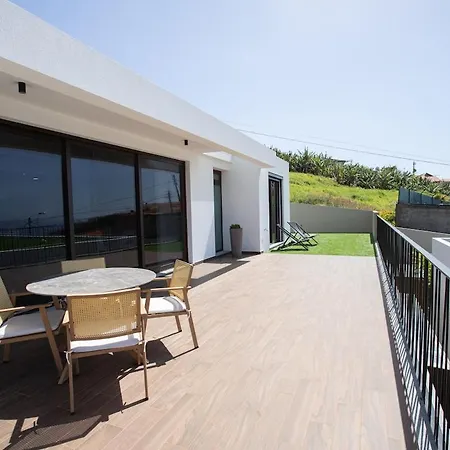 Dori's Modern Retreat By Tmlc Willa *